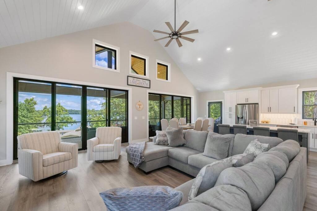 New Home, Dock, Kayaks, Game Room, Water Views Winchester Exteriér fotografie